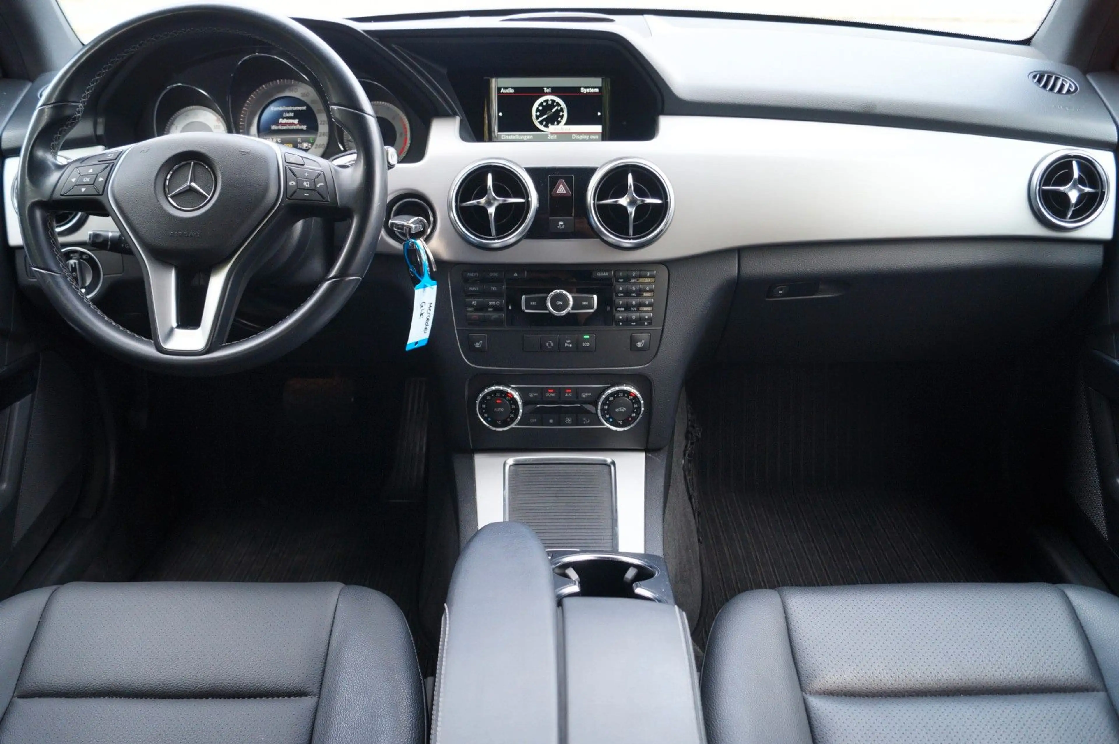 Mercedes-Benz GLK 220 GLK GLK 220 CDI BlueEfficiency/ SHZ/ AHK — photo 13