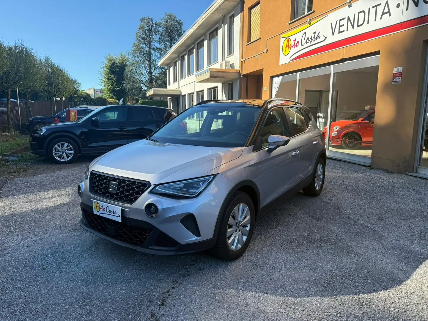 SEAT Arona Arona 2022 ecotsi Style 110cv DSG Argento - 2