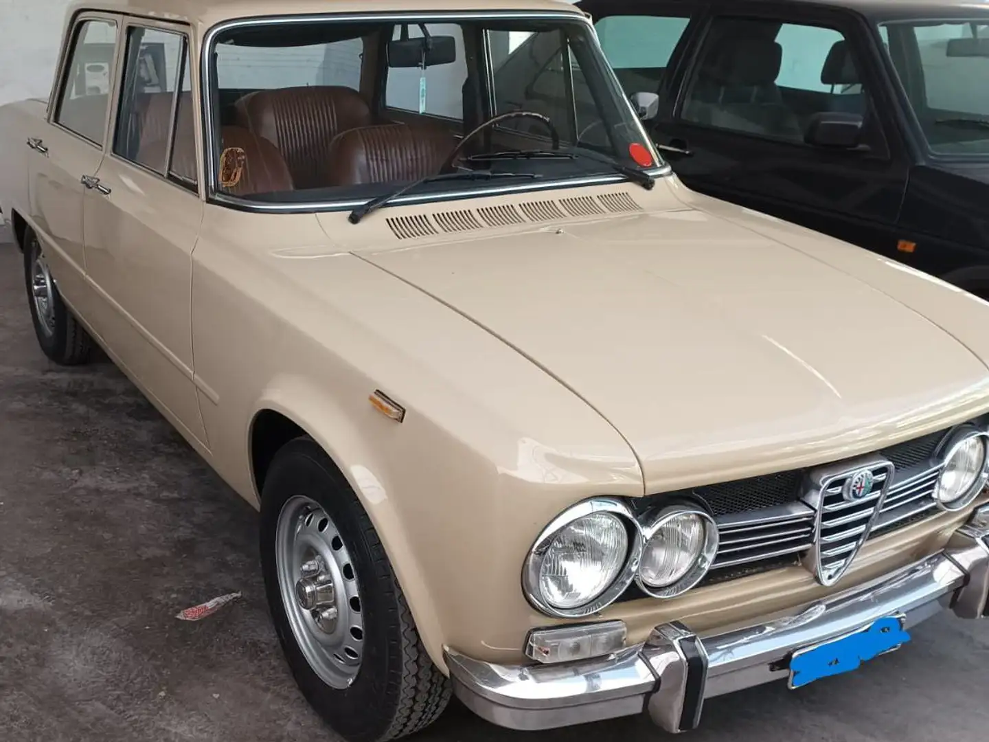 Alfa Romeo Giulia 1972 Beige - 1