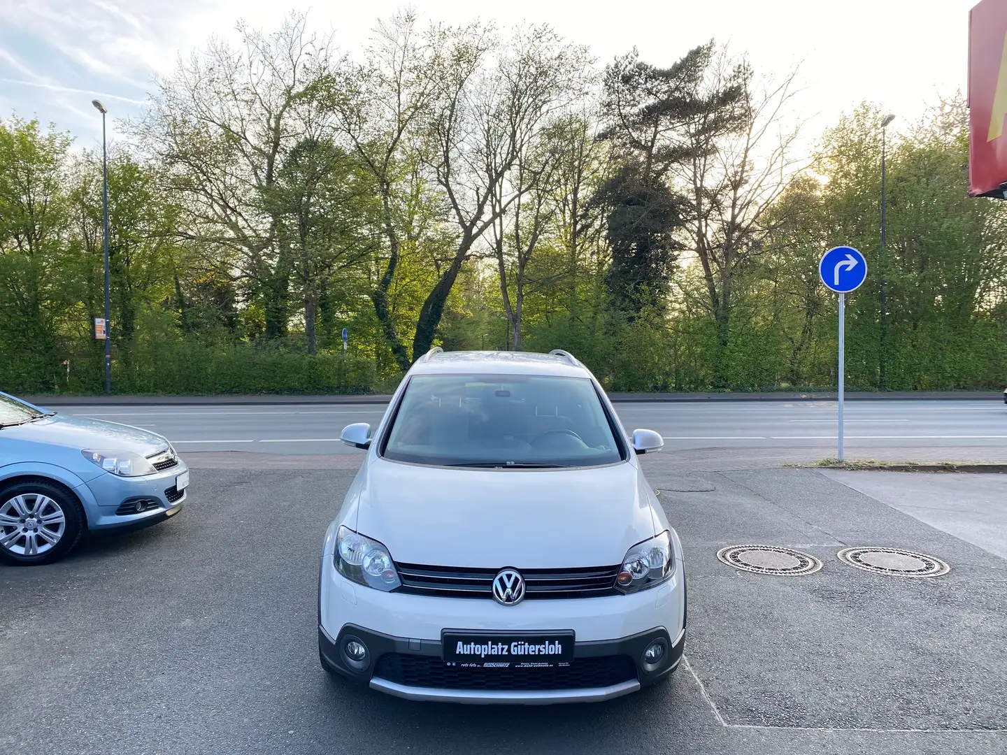 Volkswagen Cross Golf 1.4 TSI NAVI KAMERA AHK KLIMATRONIC SITZHEIZUNG Alb - 2