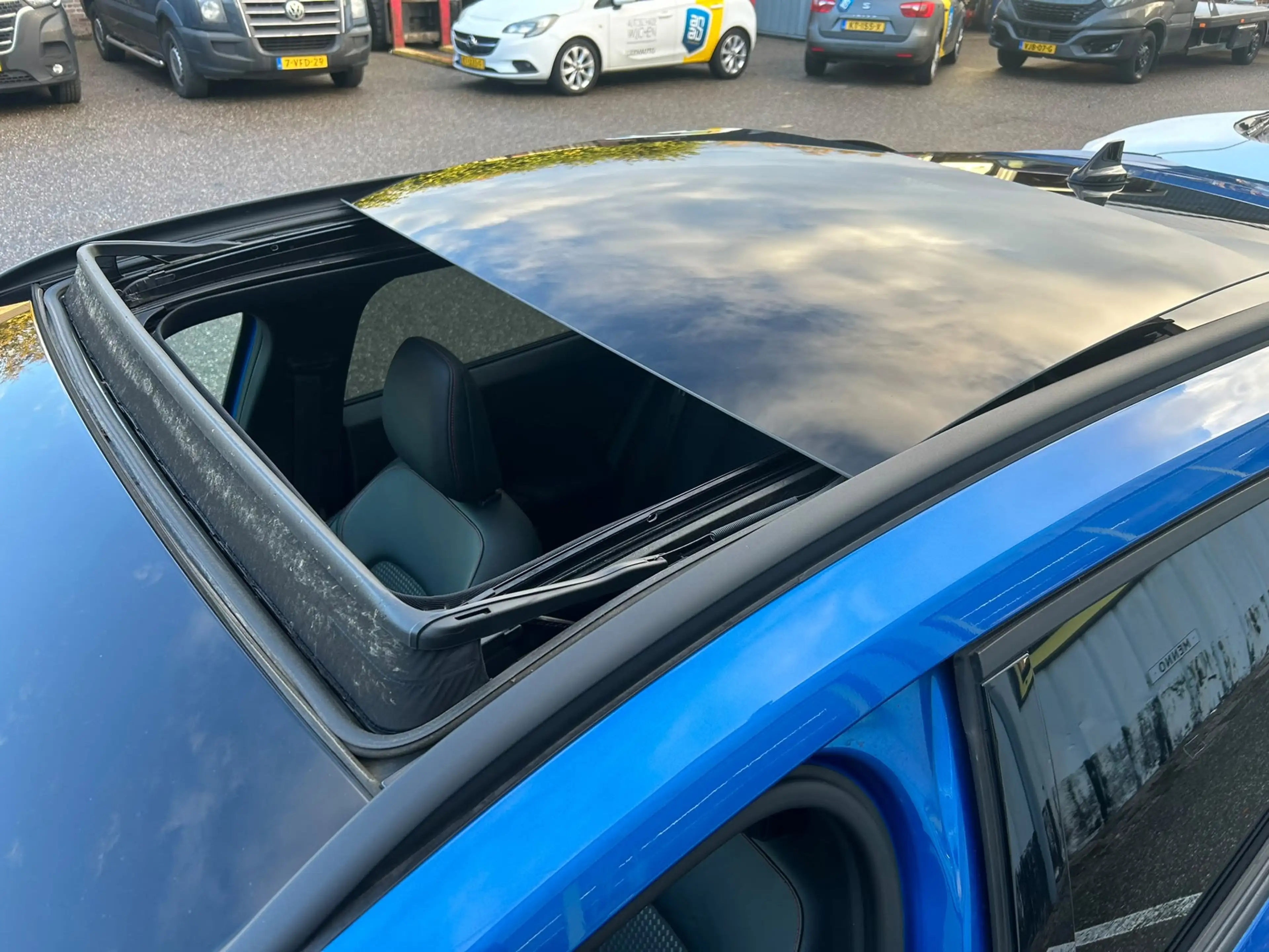 Ford Focus Wagon 1.0 EcoBoost Hybrid ST Line X Business | 12 — photo 11