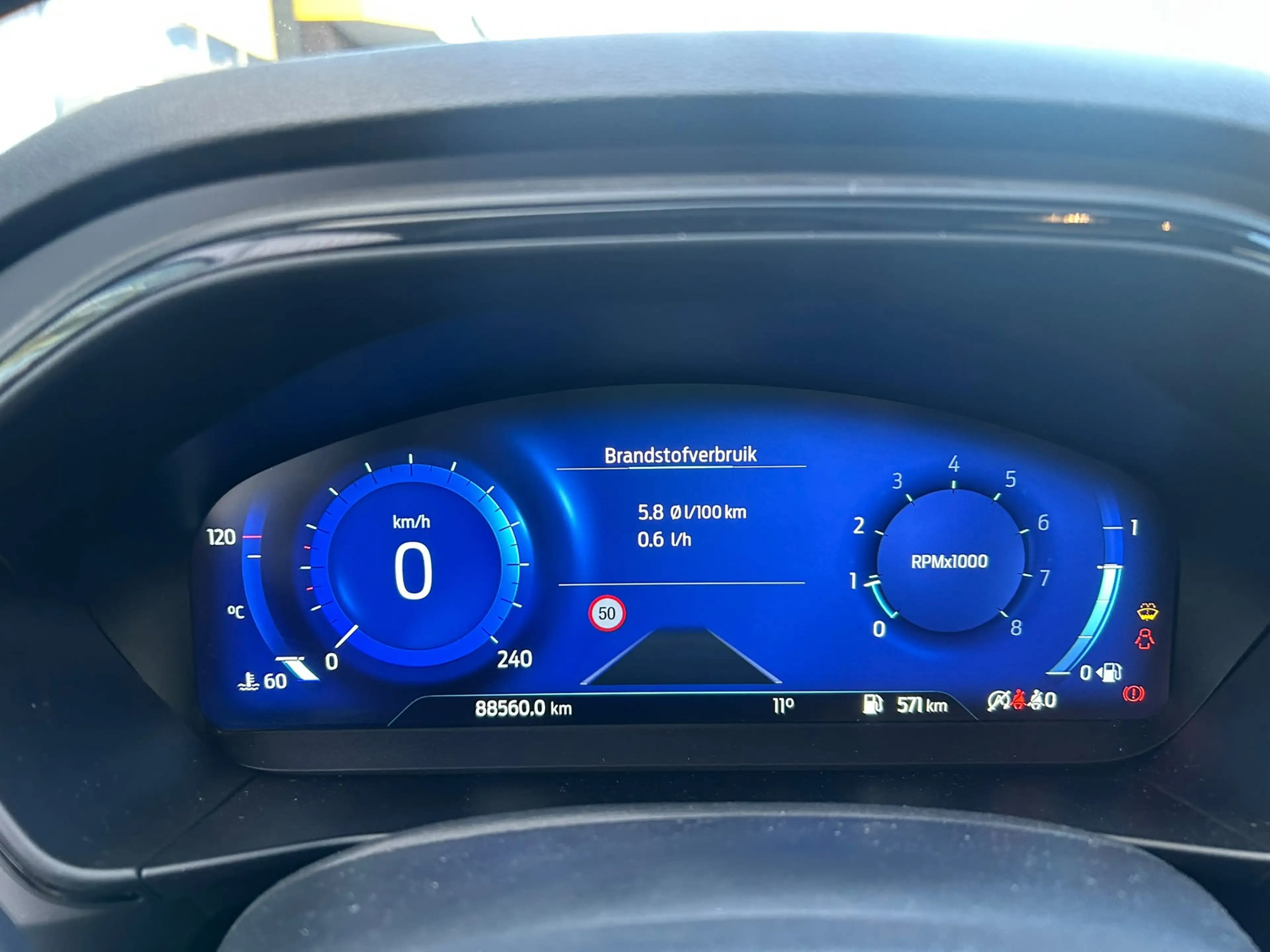 Ford Focus Wagon 1.0 EcoBoost Hybrid ST Line X Business | 12 — photo 13
