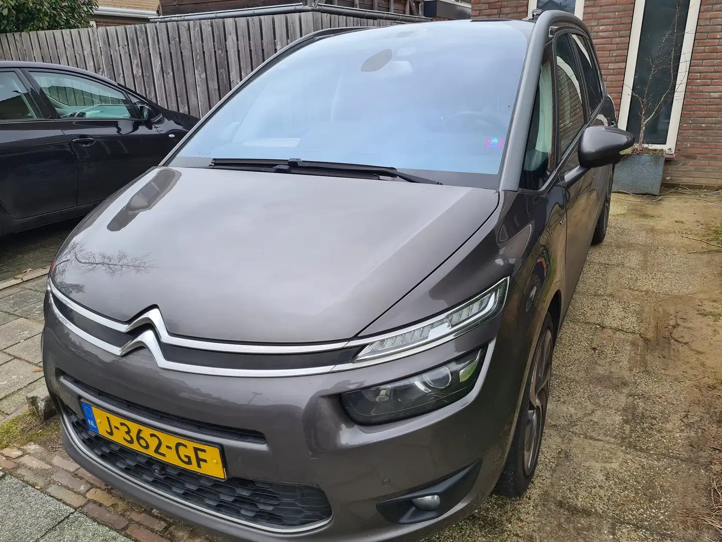 Citroen C4 Picasso C4 Picasso 2.0 BlueHDi Exclus. Grijs - 1
