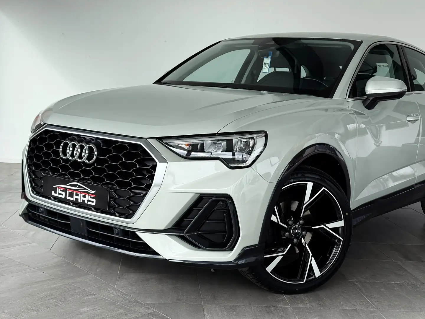 Audi Q3 SPORTBACK2.0TDi-1ERPRO-COCKPIT-CARPLAY-CUIR-CAMERA Vert - 2