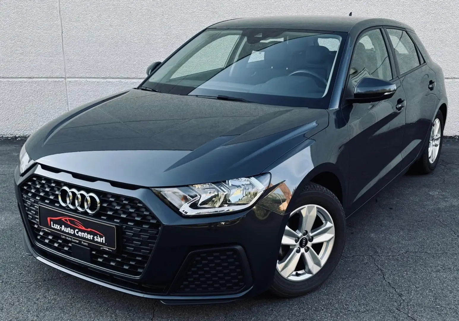Audi A1 A1 Sportback 25 TFSI Business Ed S tronic (EU6AP) Grau - 2