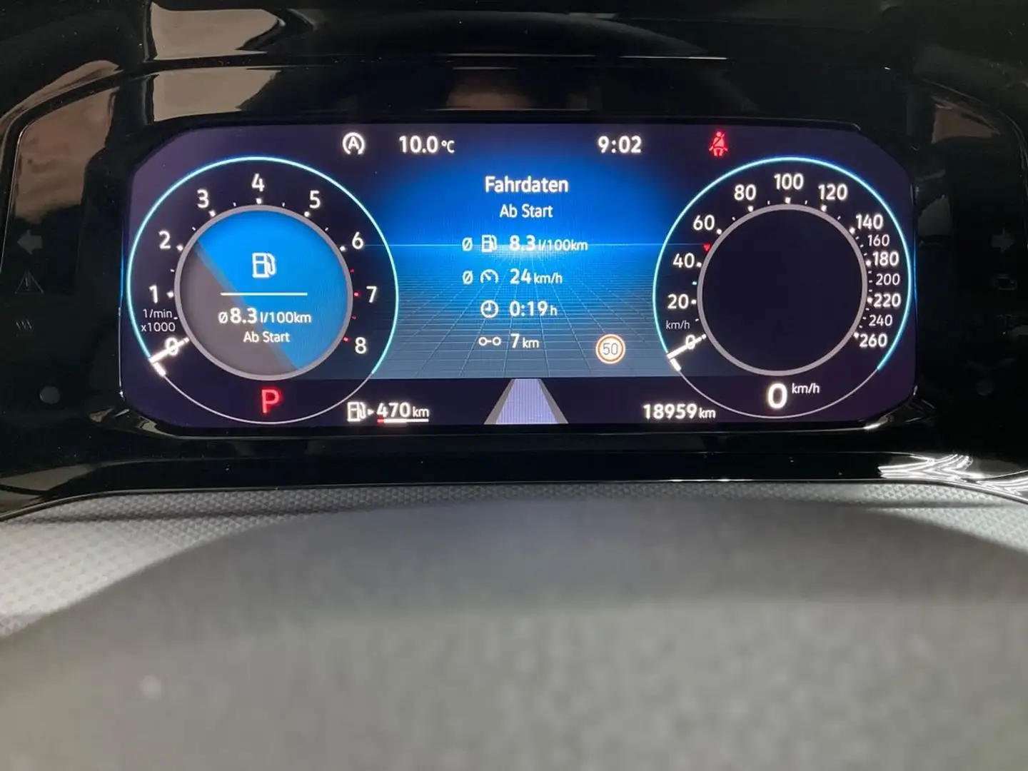 Volkswagen Golf Golf VIII 1.0 eTSI Active Grau - 1