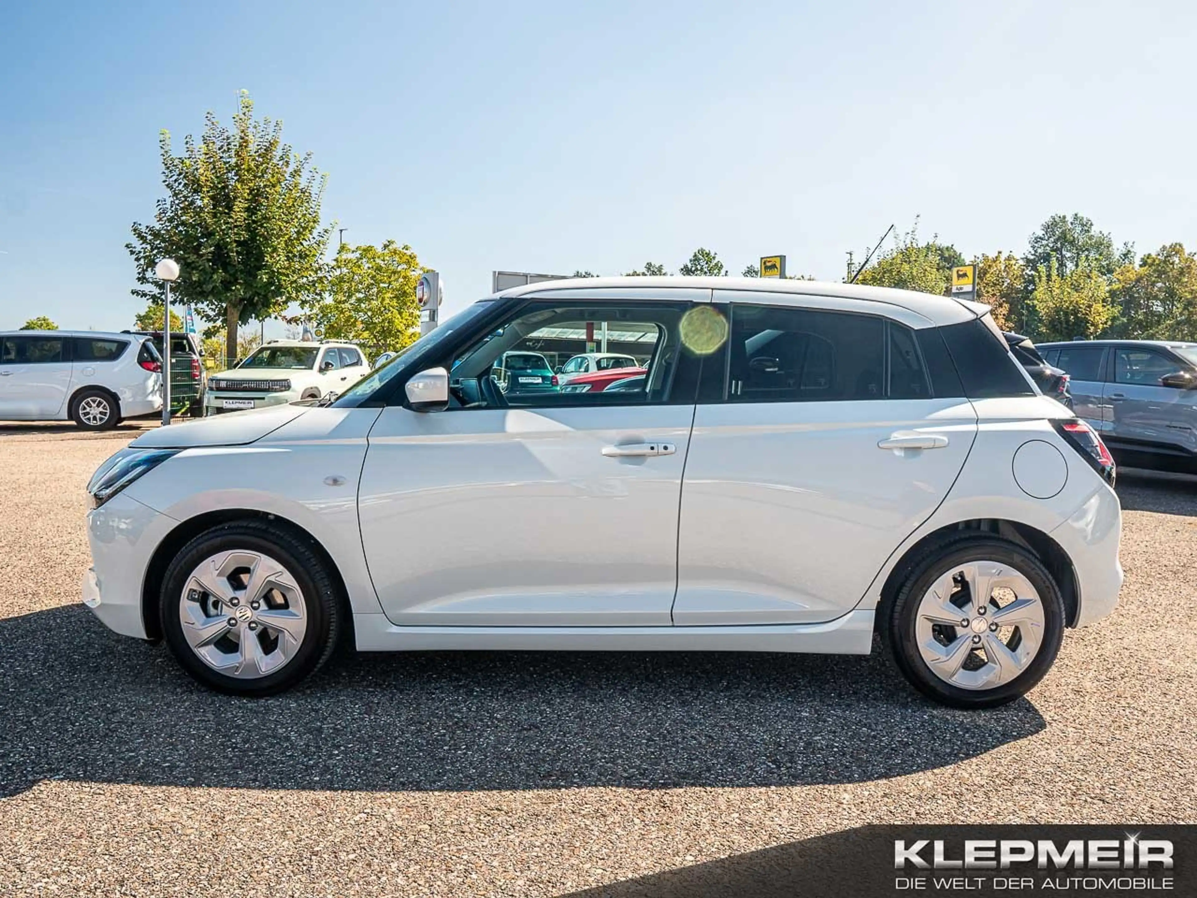 Suzuki Swift Comfort Hybrid — photo 8