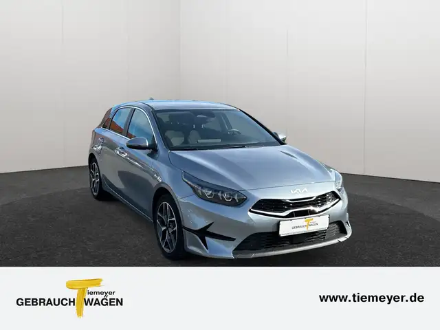 Kia Ceed view 3