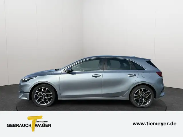 Kia Ceed view 8