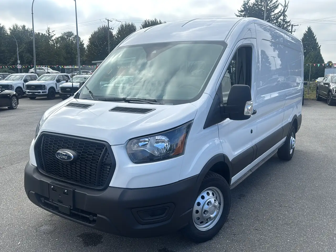 2025 Ford Transit Cargo Van