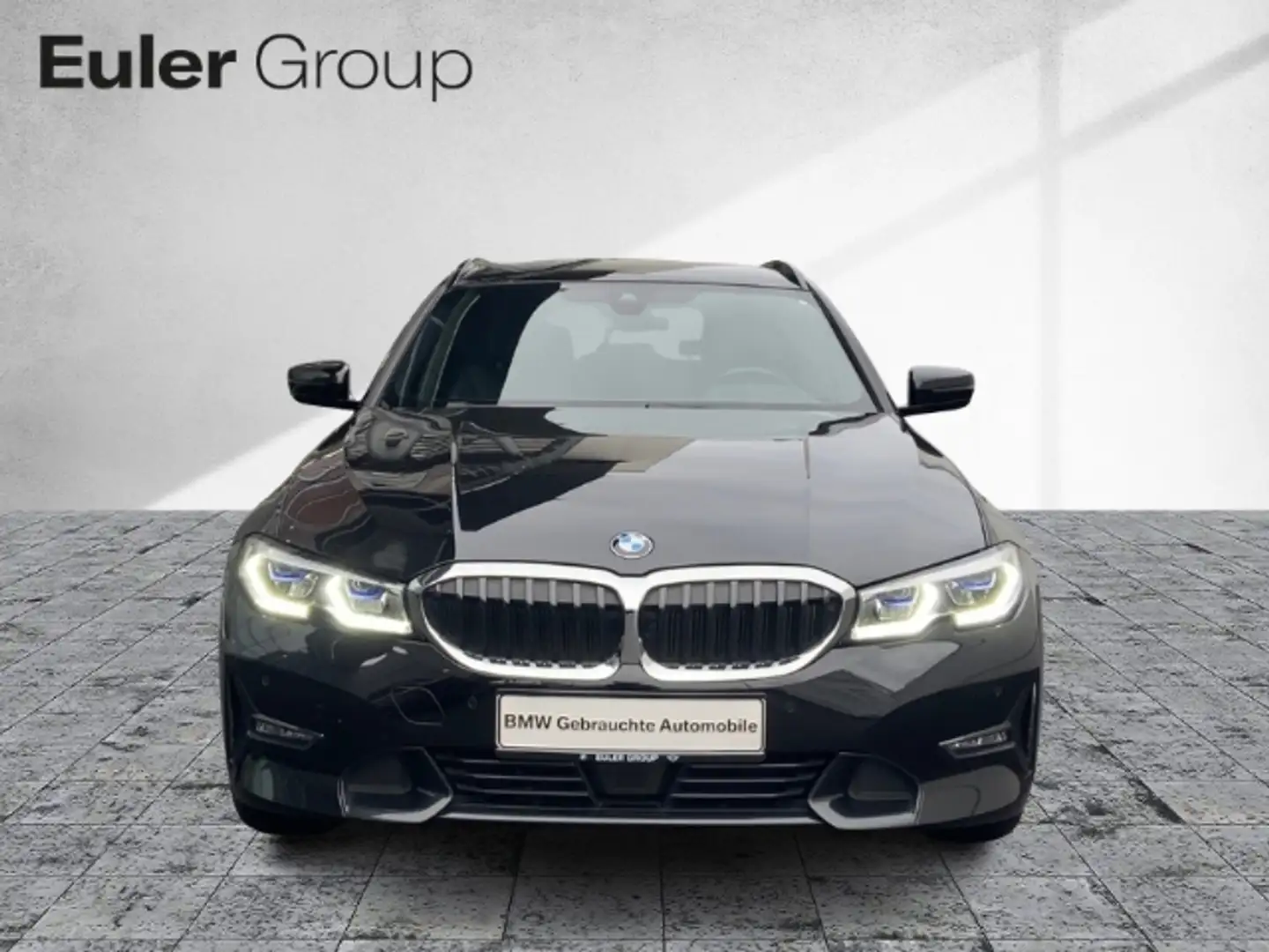 BMW 318 i Touring Sportline AHK Navi DigitCockpit HiFi Las Schwarz - 2