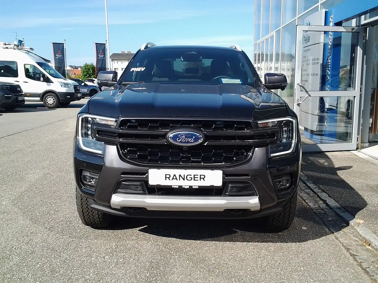 Ford Ranger Ranger Doppelkabine Wildtrak Plug-In-Hybrid Schwarz - 2