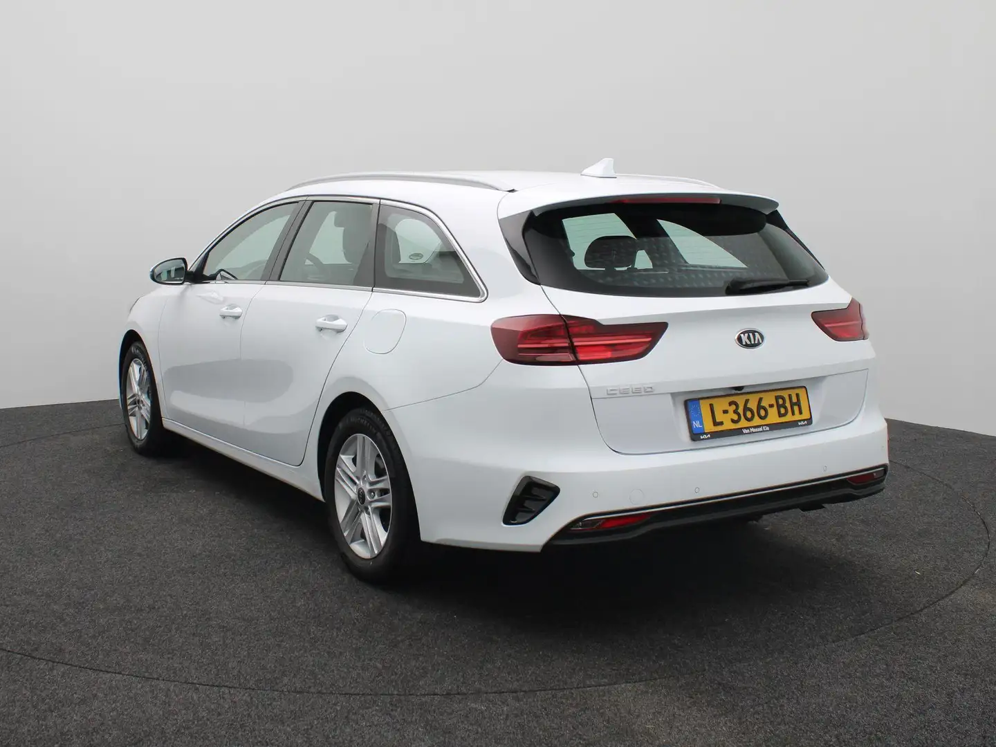 Kia Ceed SW / cee'd SW Sportswagon 1.0 T-GDi DynamicLine Trekhaak | Navi Wit - 2