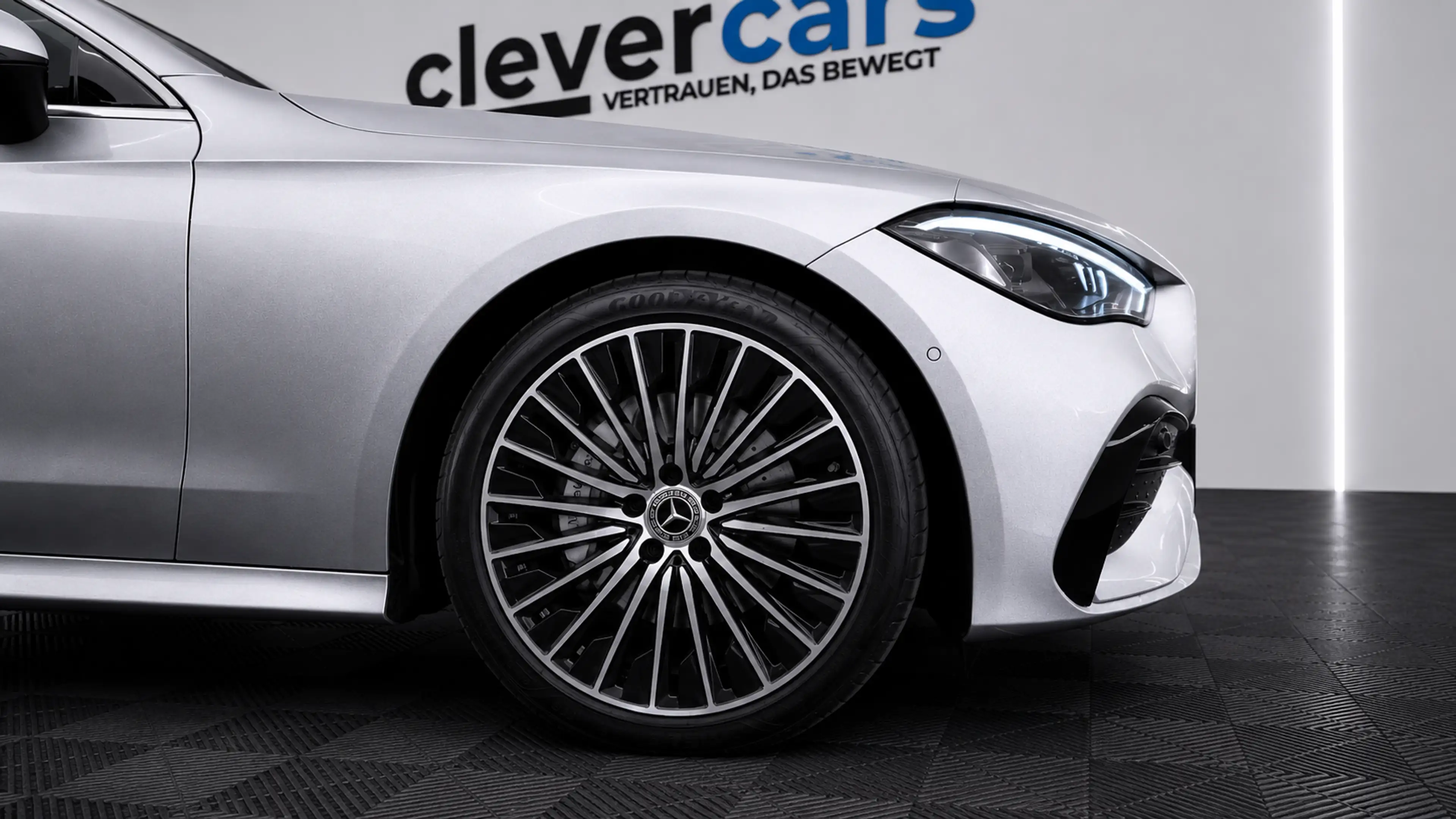 Mercedes-Benz CLE 300 CLE Coupe / Cabrio CLE 300 AMG Line Advanced 4Mati — photo 3