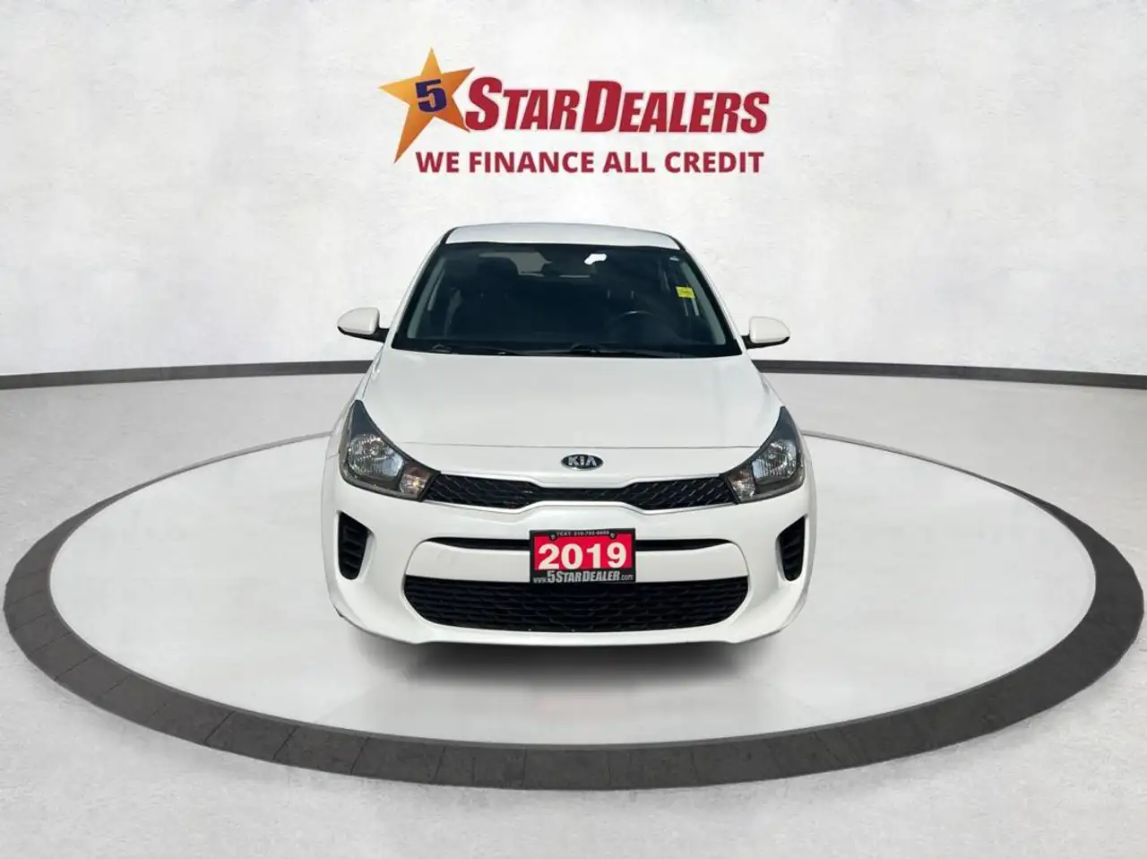 Kia Rio снимка Kia Rio