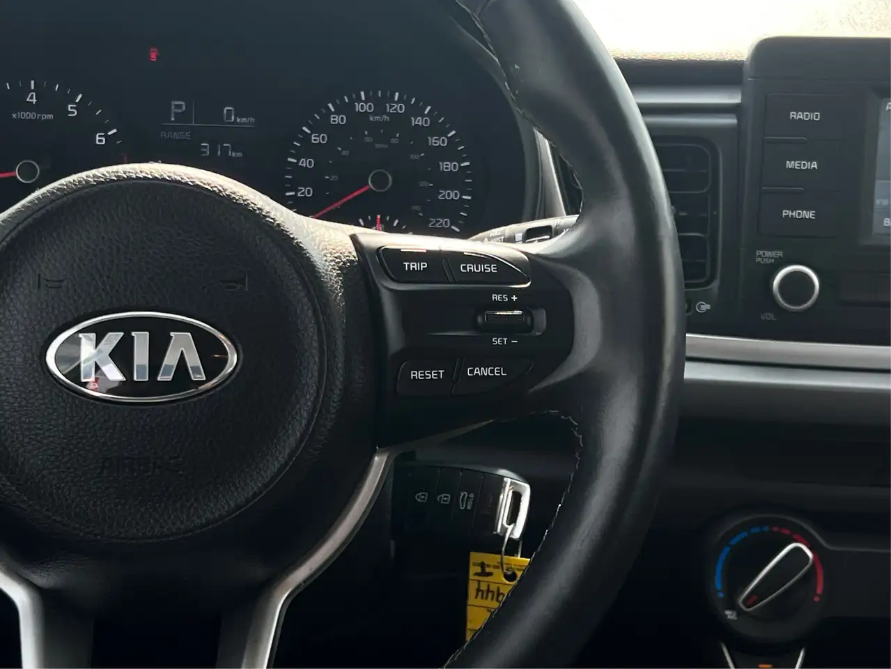 Kia Rio снимка Kia Rio