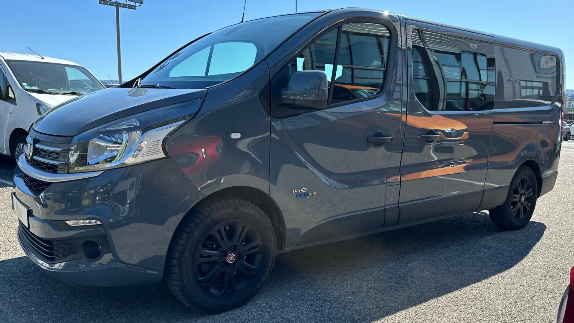 Fiat Talento 2.0 145 PACK CABINE APPROFONDIE Grau - 1