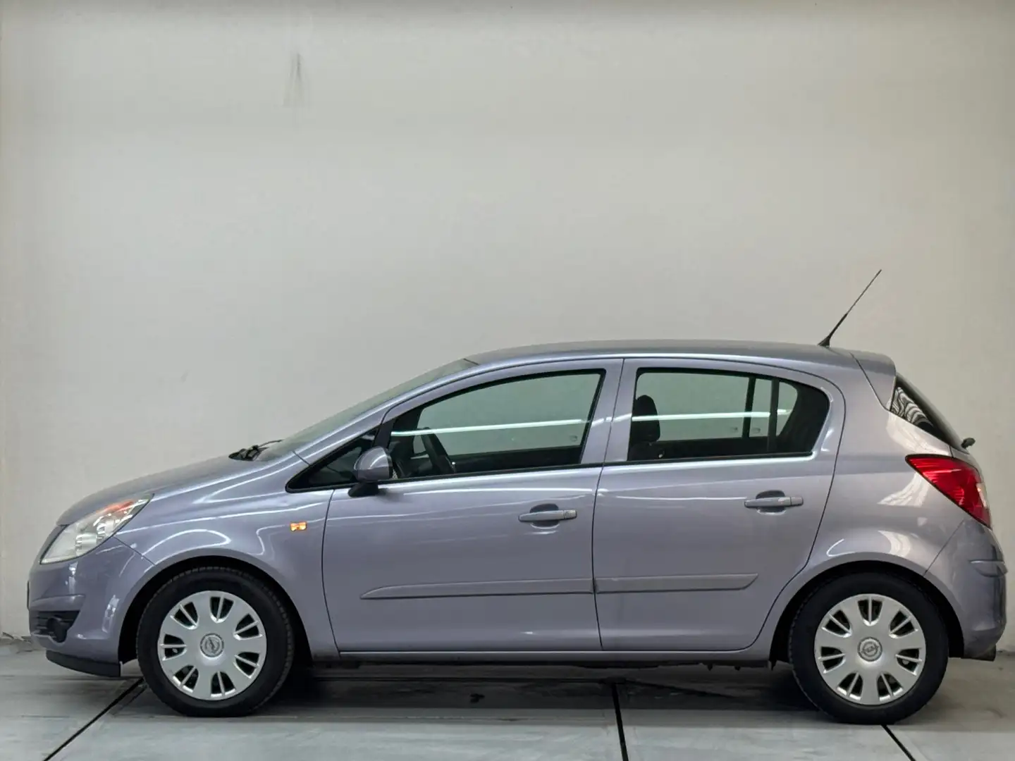 Opel Corsa 1.2-16V Enjoy Airco Inruilkopje Fialová - 2