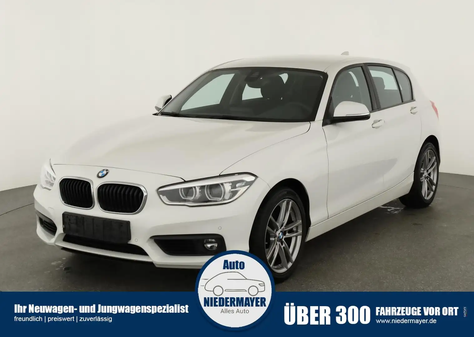 BMW 120 i Advantage, Navi, LED Blanco - 1