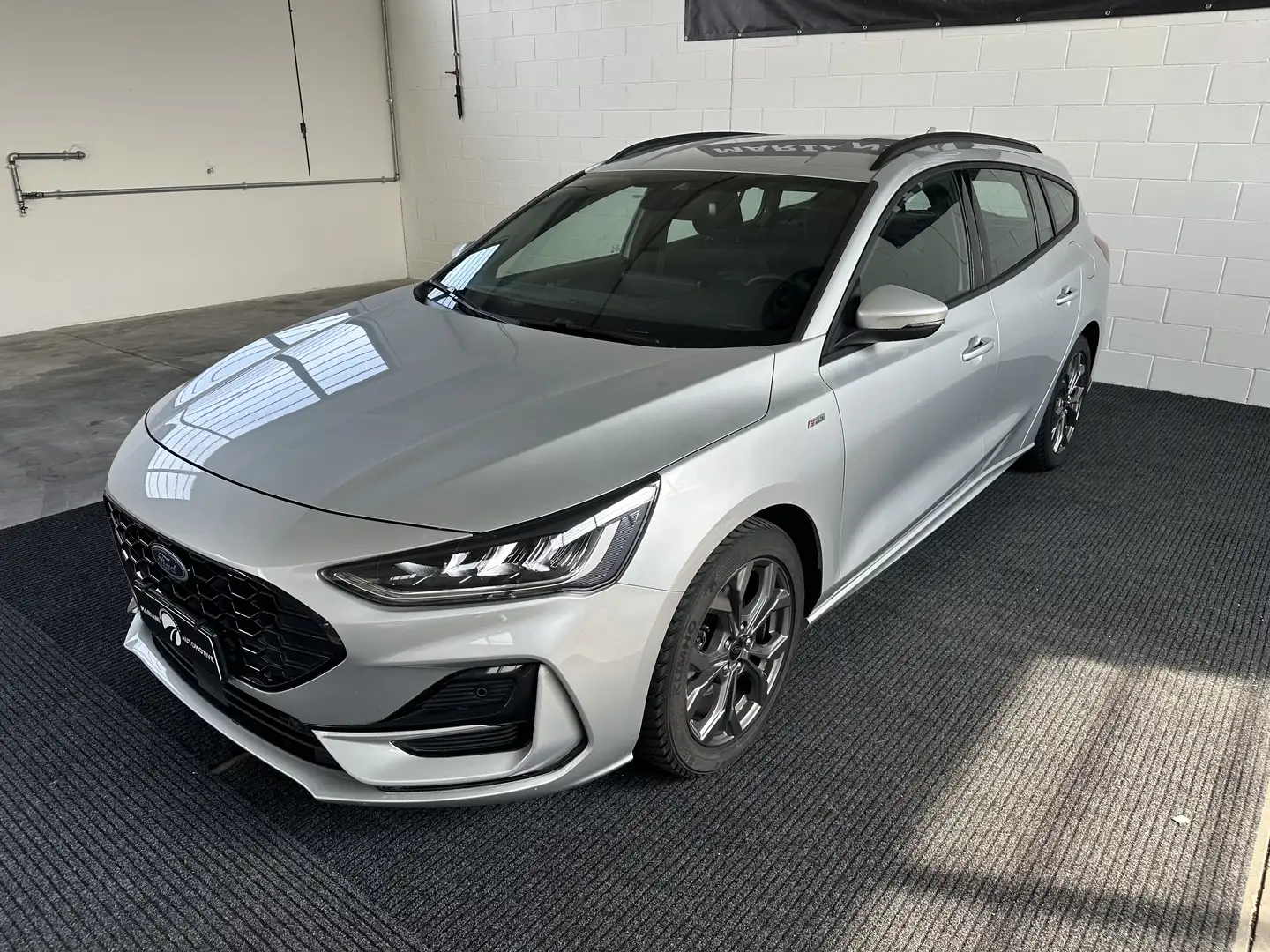 Ford Focus SW 1.0 ecoboost h ST-Line 125cv powershift Argento - 2