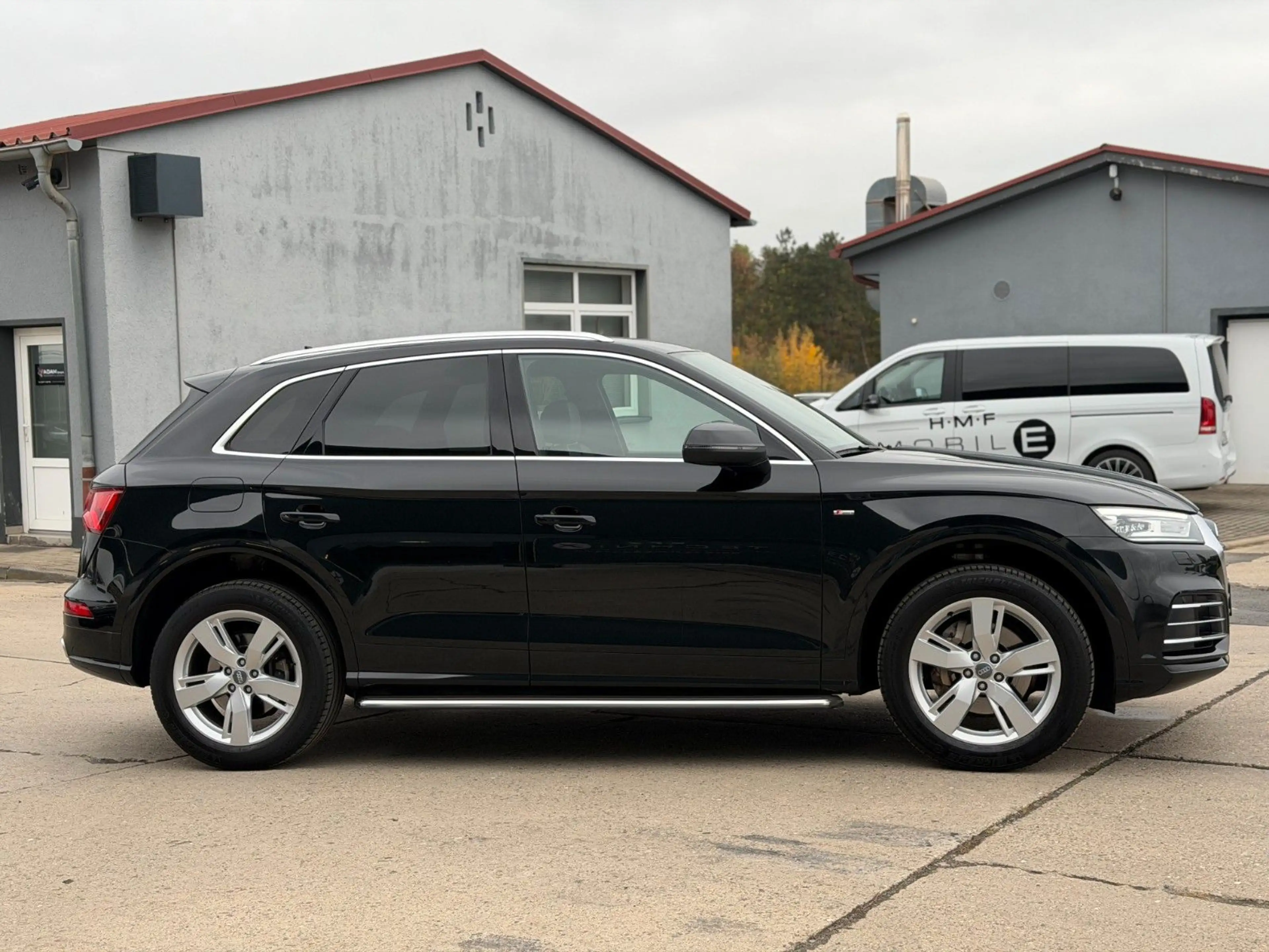 Audi Q5 40 TDI Quattro Sport S-Line /1 Hand/Wenig Km — photo 4