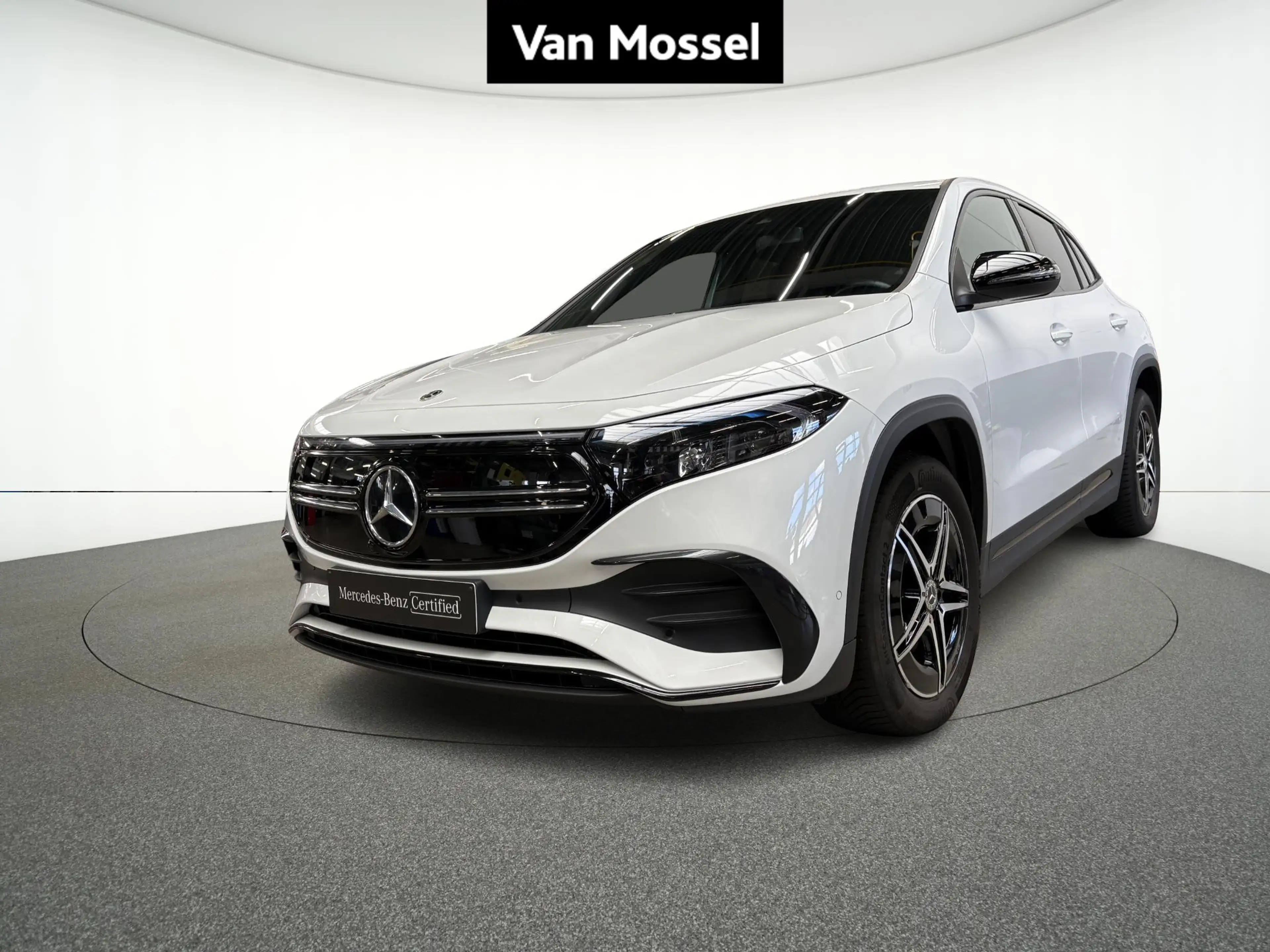 Mercedes-Benz EQA 250 250+ AMG Line + TREKHAAK + NIGHTPAKKET +
