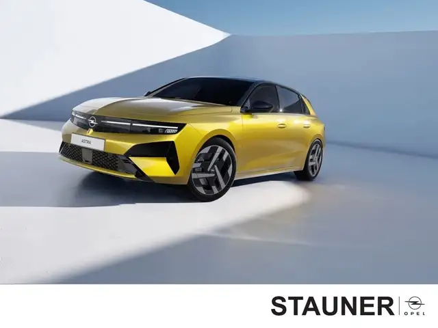 Opel Astra in Yellow for sale