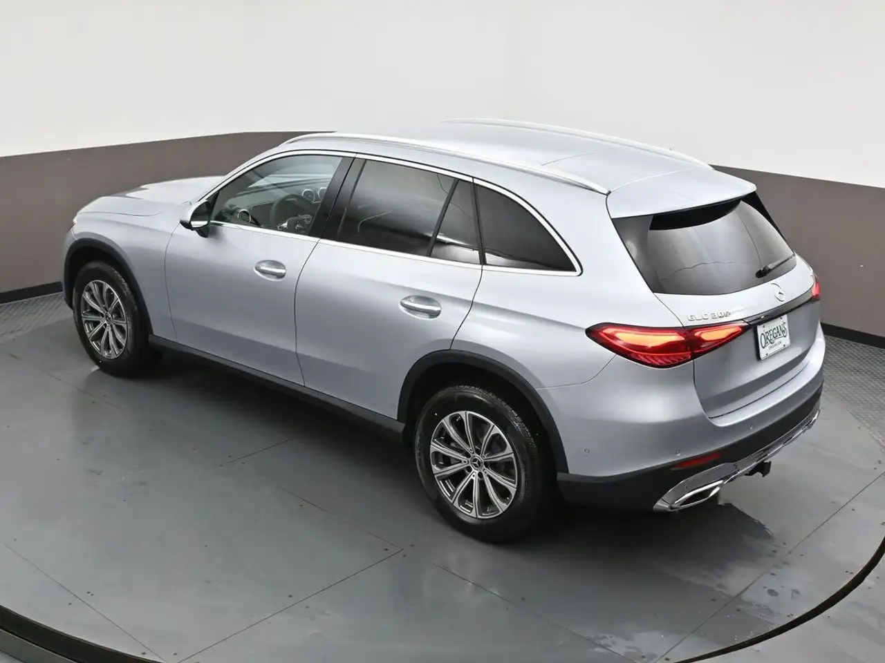 Mercedes-Benz GLC снимка Mercedes-Benz GLC