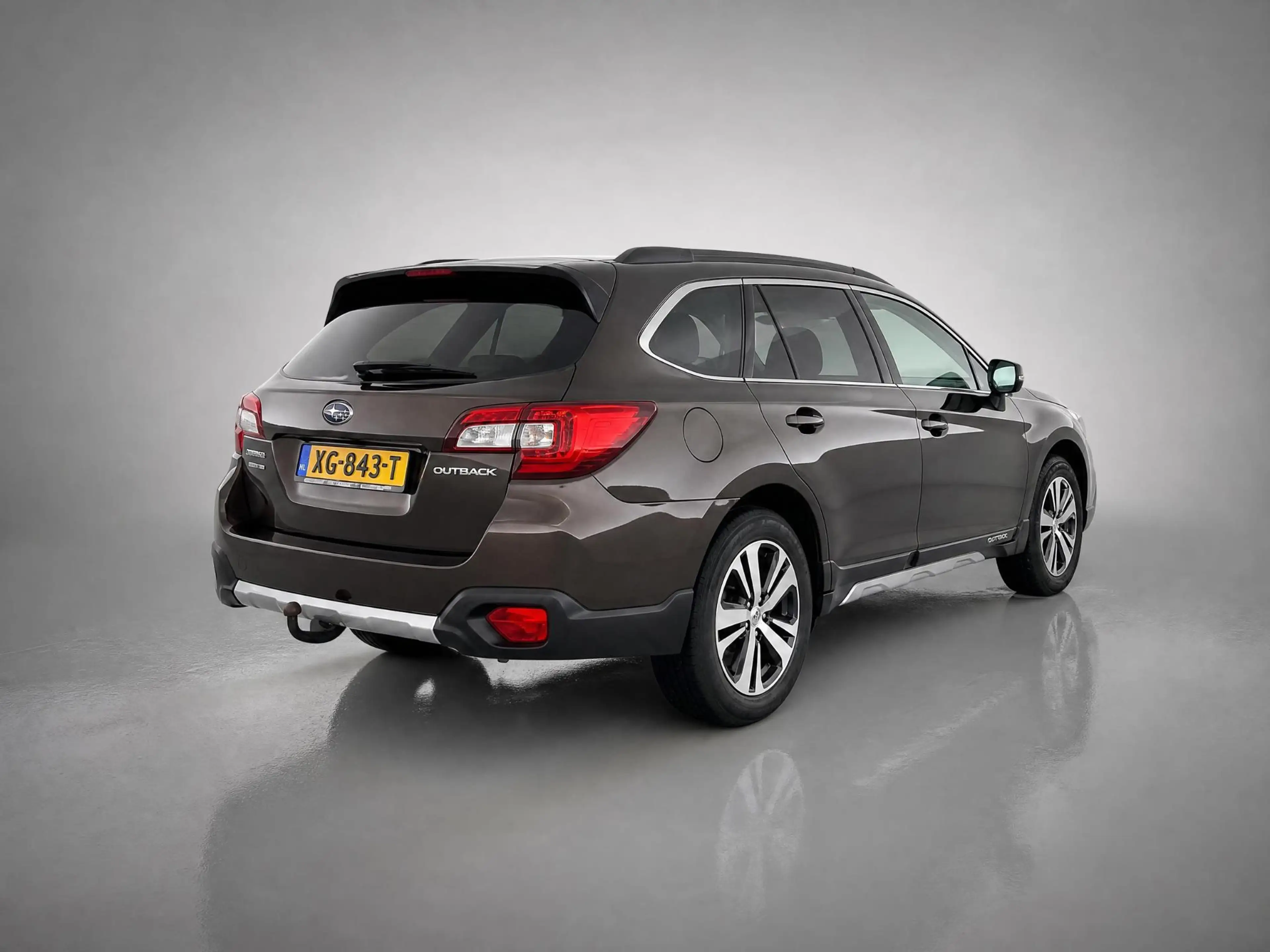 Subaru OUTBACK 2.5i Premium | Trekhaak | All Season Banden | Acht — photo 7