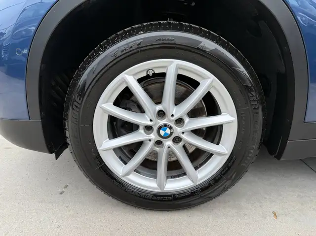 BMW X1 view 10