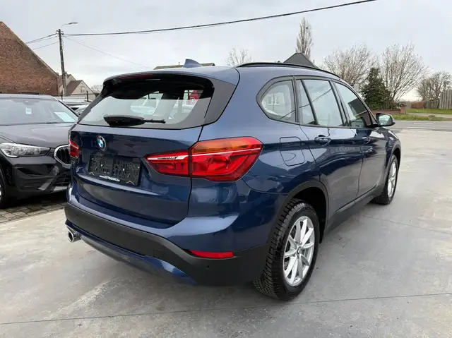 BMW X1 view 5