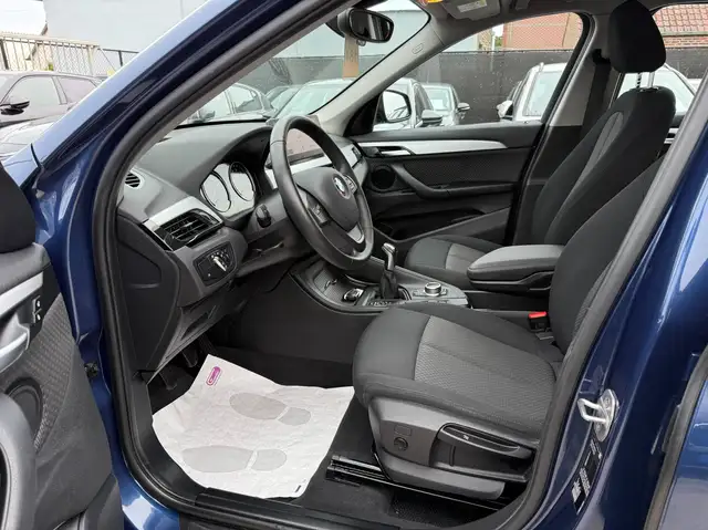 BMW X1 view 11