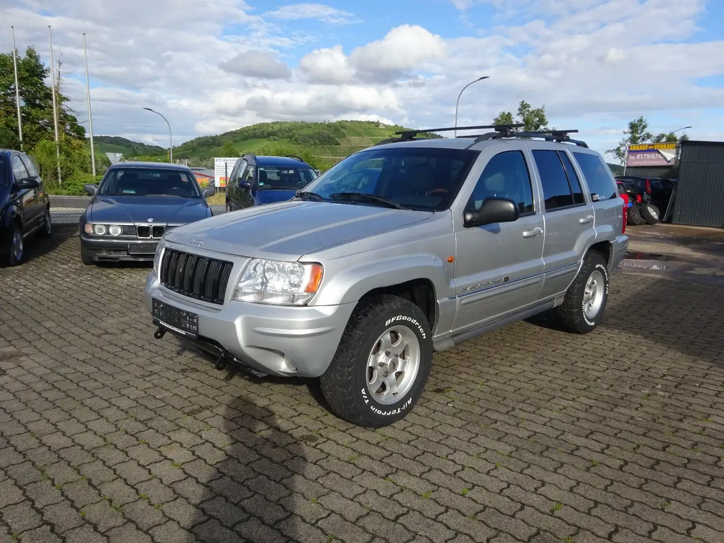 Jeep Grand Cherokee Overland 2.7 CRD Autom. Tüv neu Argent - 2