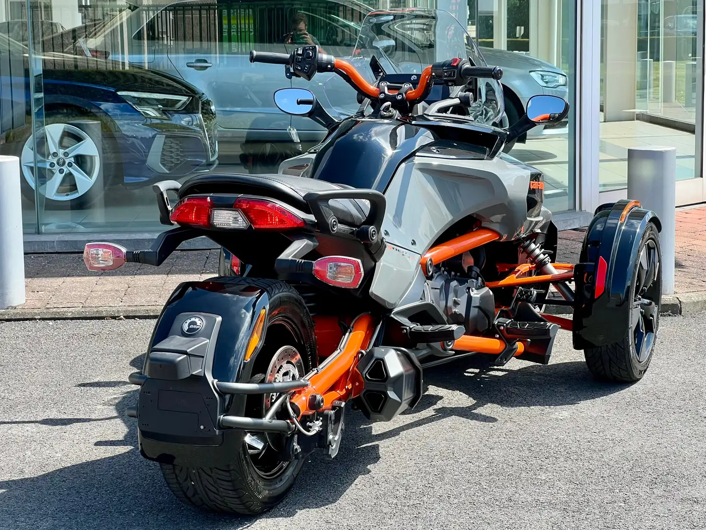 Can-Am Spyder F3-S 1330 ACE GRAVITY GREY * 1er Prop * 6.000 Km * Grigio - 2