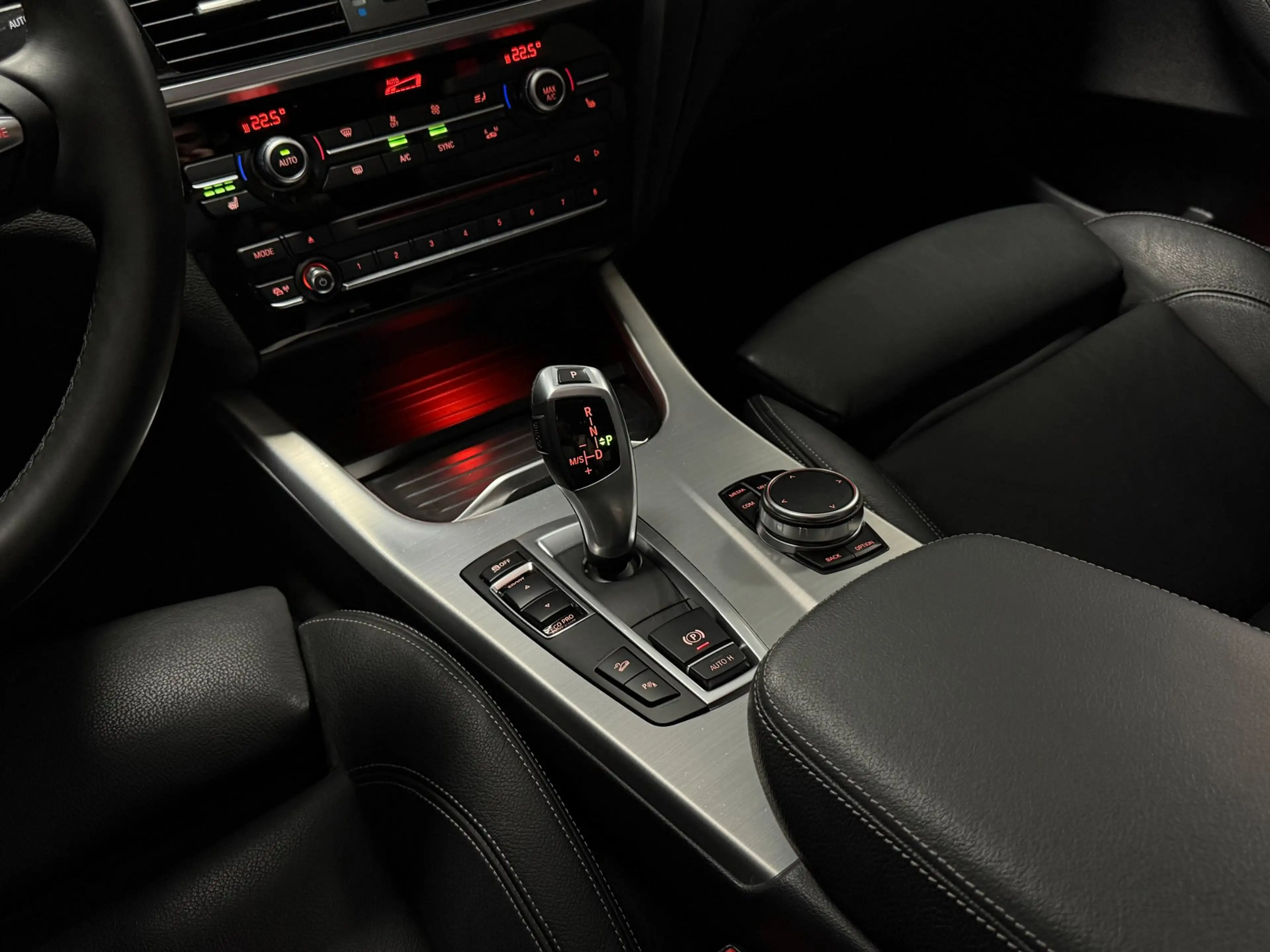 BMW X4 XDrive20i High Executive M-Sport|SCHUIFDAK|KEYLESS — photo 15