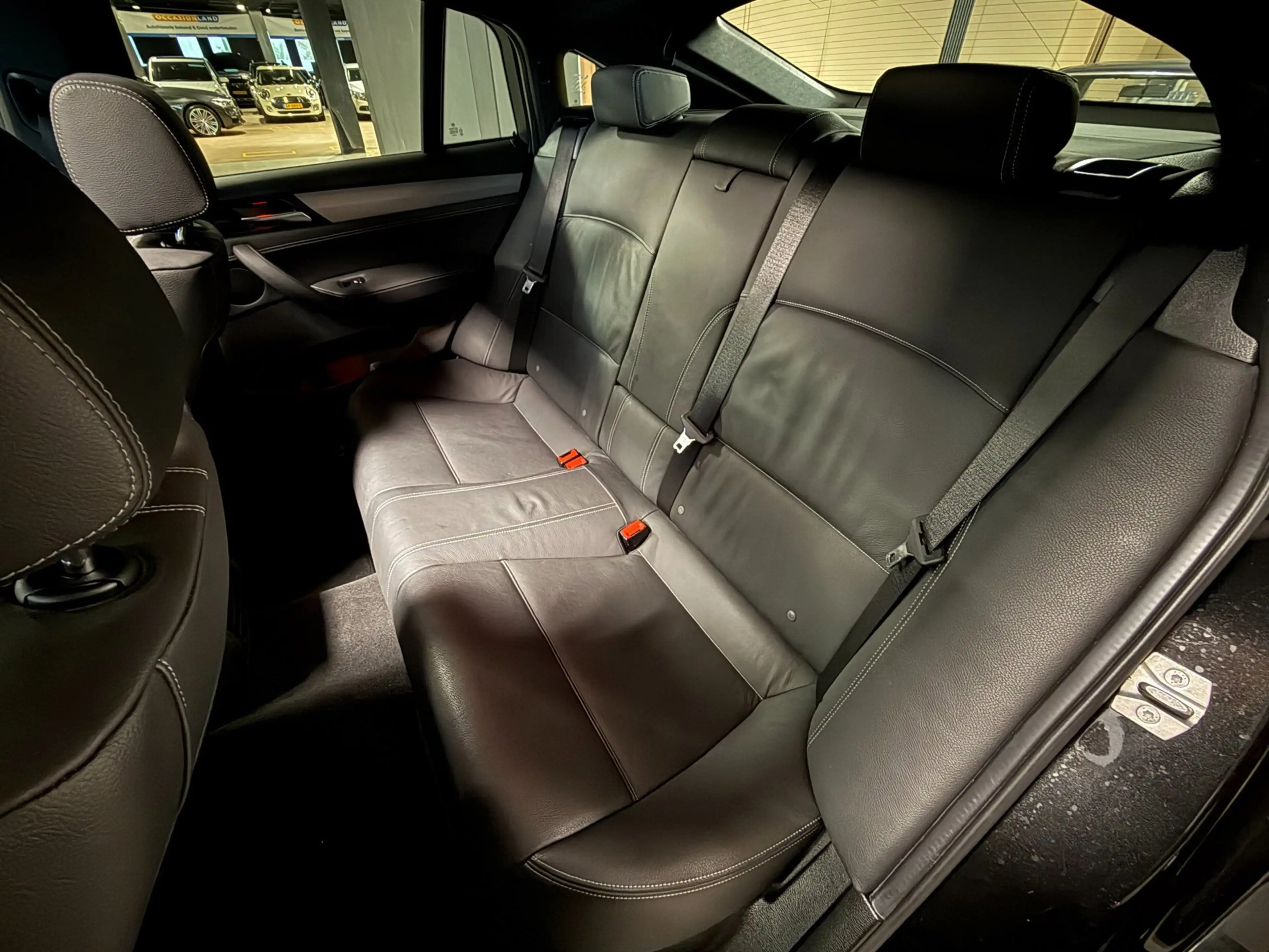 BMW X4 XDrive20i High Executive M-Sport|SCHUIFDAK|KEYLESS — photo 32