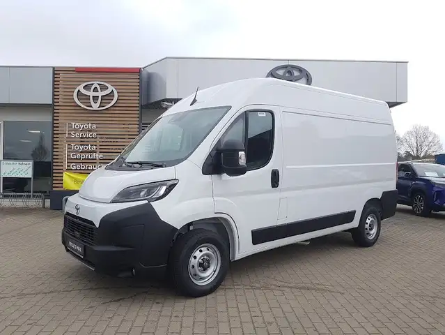 Toyota Proace Max *Meister* 2,2-D L2H2 verblecht 4-türig