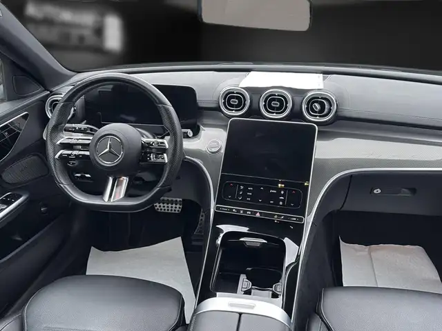 Mercedes-Benz C-Class view 15