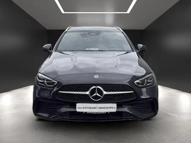 Mercedes-Benz C-Class view 9