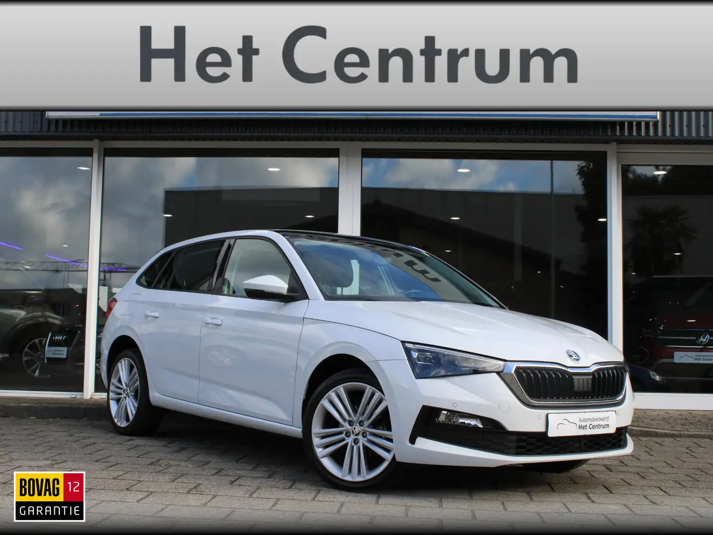 Skoda Scala 1.0 TSI 116PK Automaat Business Edition / Panorama Wit - 1