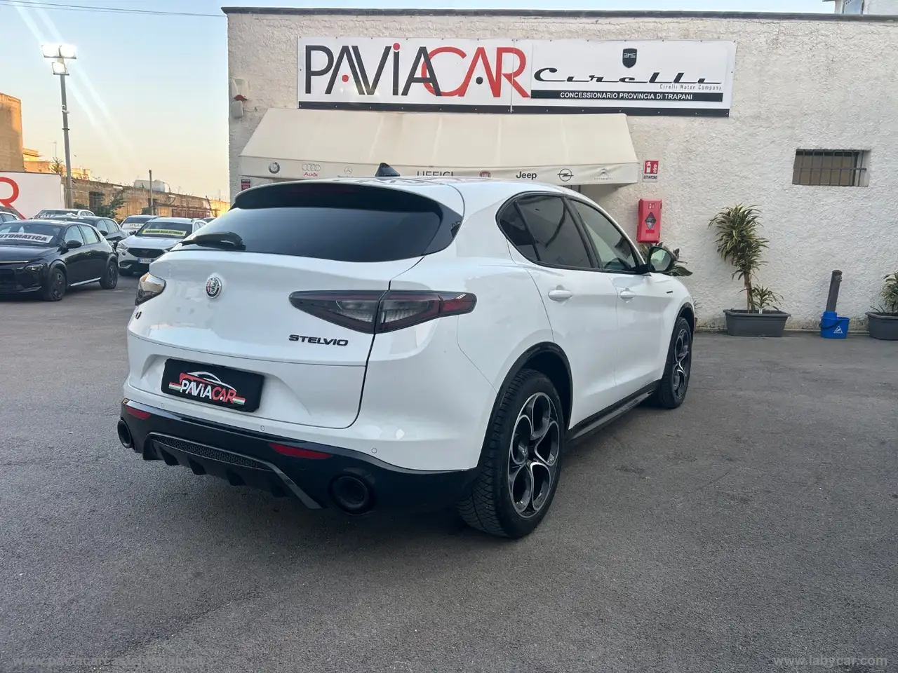 Alfa Romeo Stelvio 2024 — фото 8