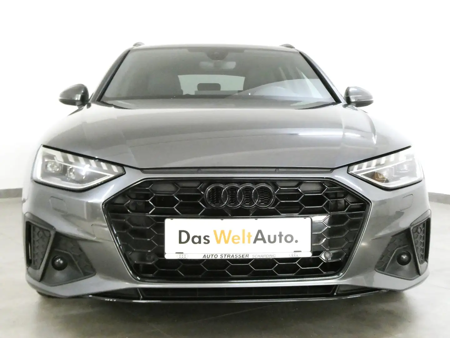 Audi A4 "S-Line" Optikpaket-schwarz Matrix ACC virtual DAB Grau - 2