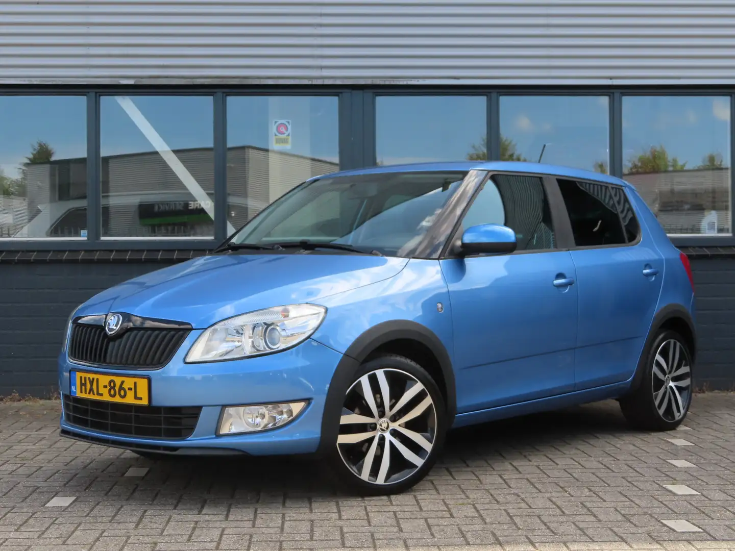 Skoda Fabia 1.2 TSI Fresh | climate control | stoelverwarming Blauw - 1