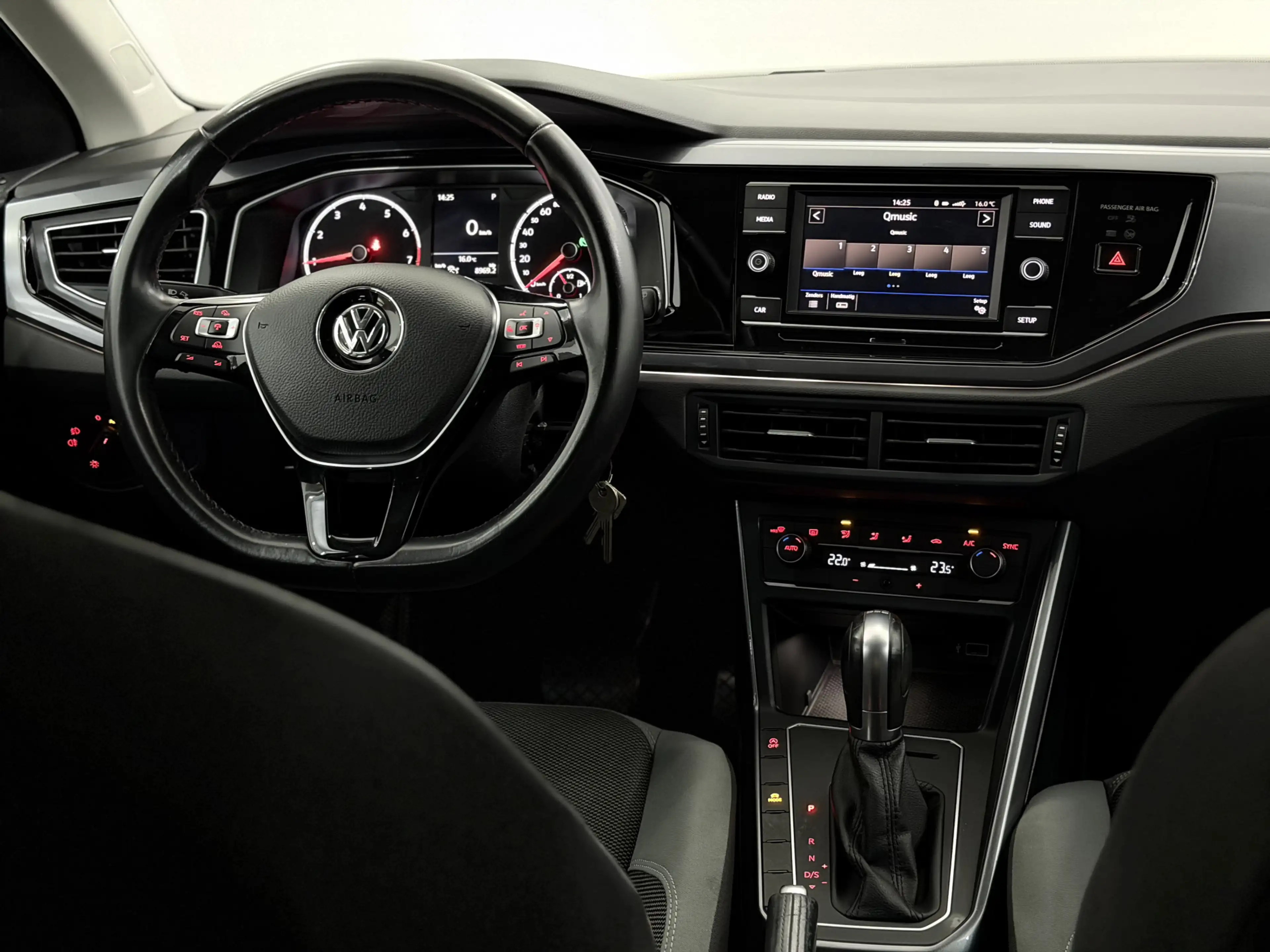 Volkswagen Polo 1.0 TSI Highline R-line Clima, Cruise control adap — photo 13