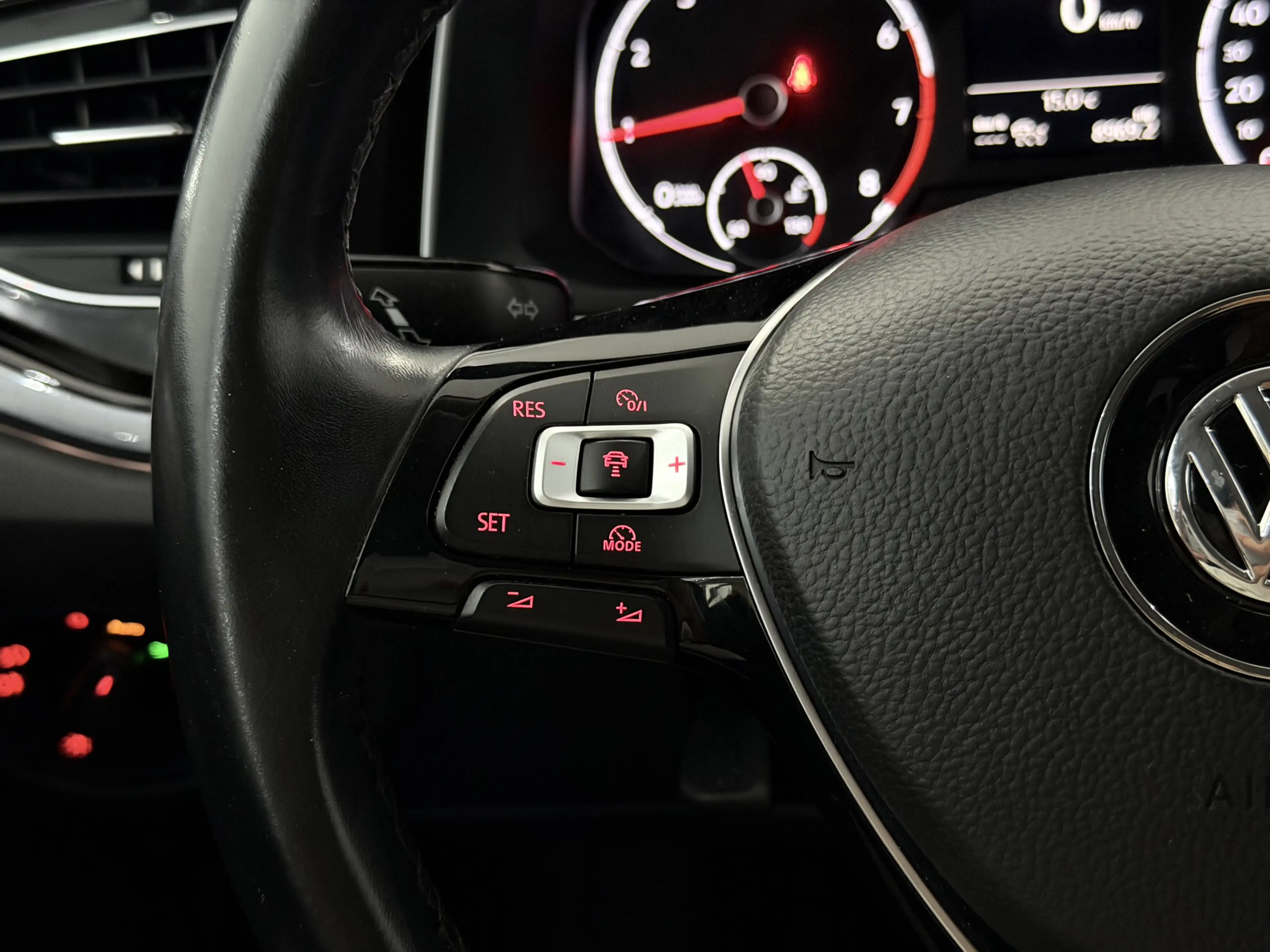 Volkswagen Polo 1.0 TSI Highline R-line Clima, Cruise control adap — photo 26
