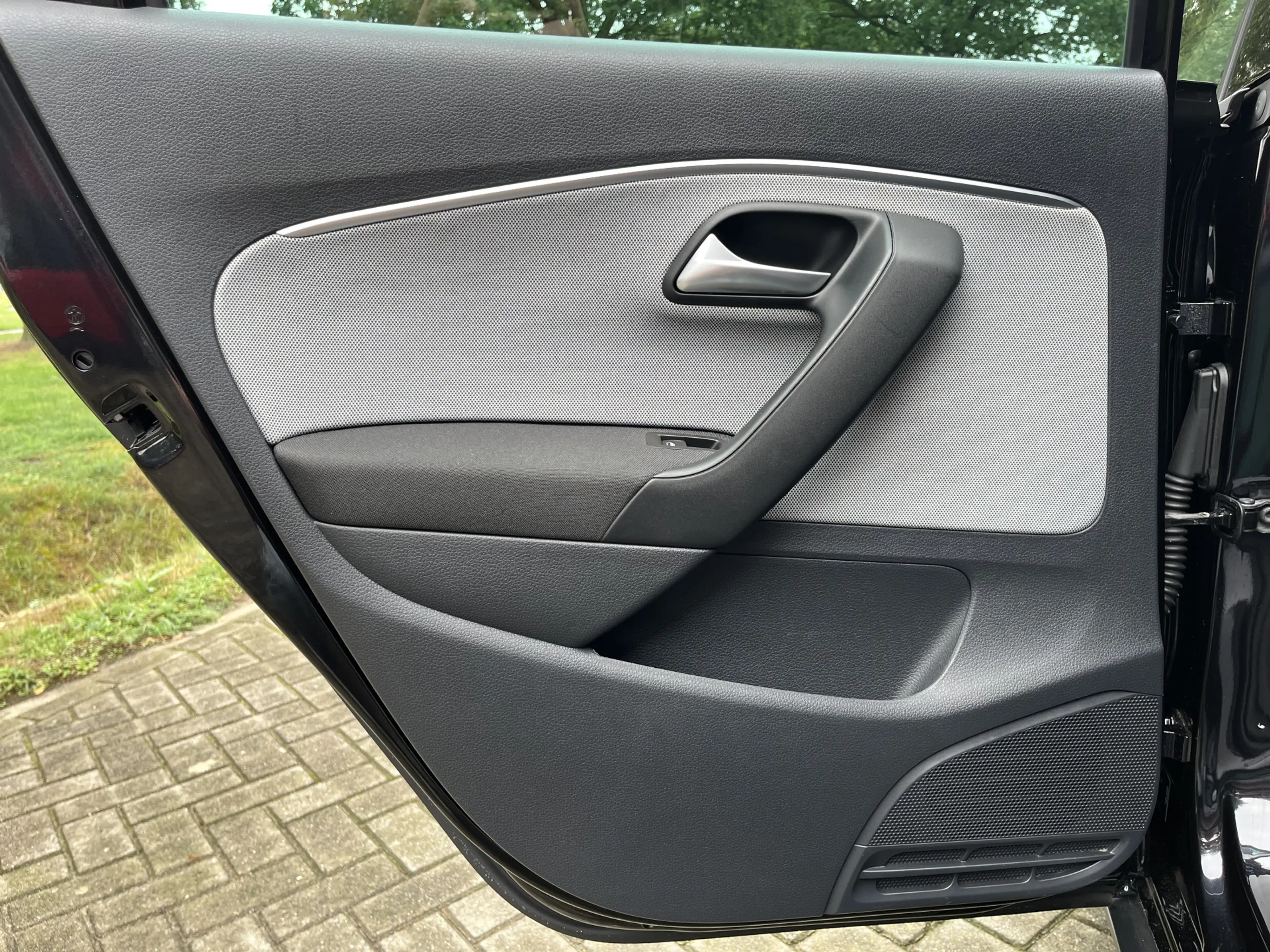 Volkswagen Polo Cross 1.2 TSI | BLUETOOTH | CLIMA | CRUISE | DAB | TREKH — photo 24