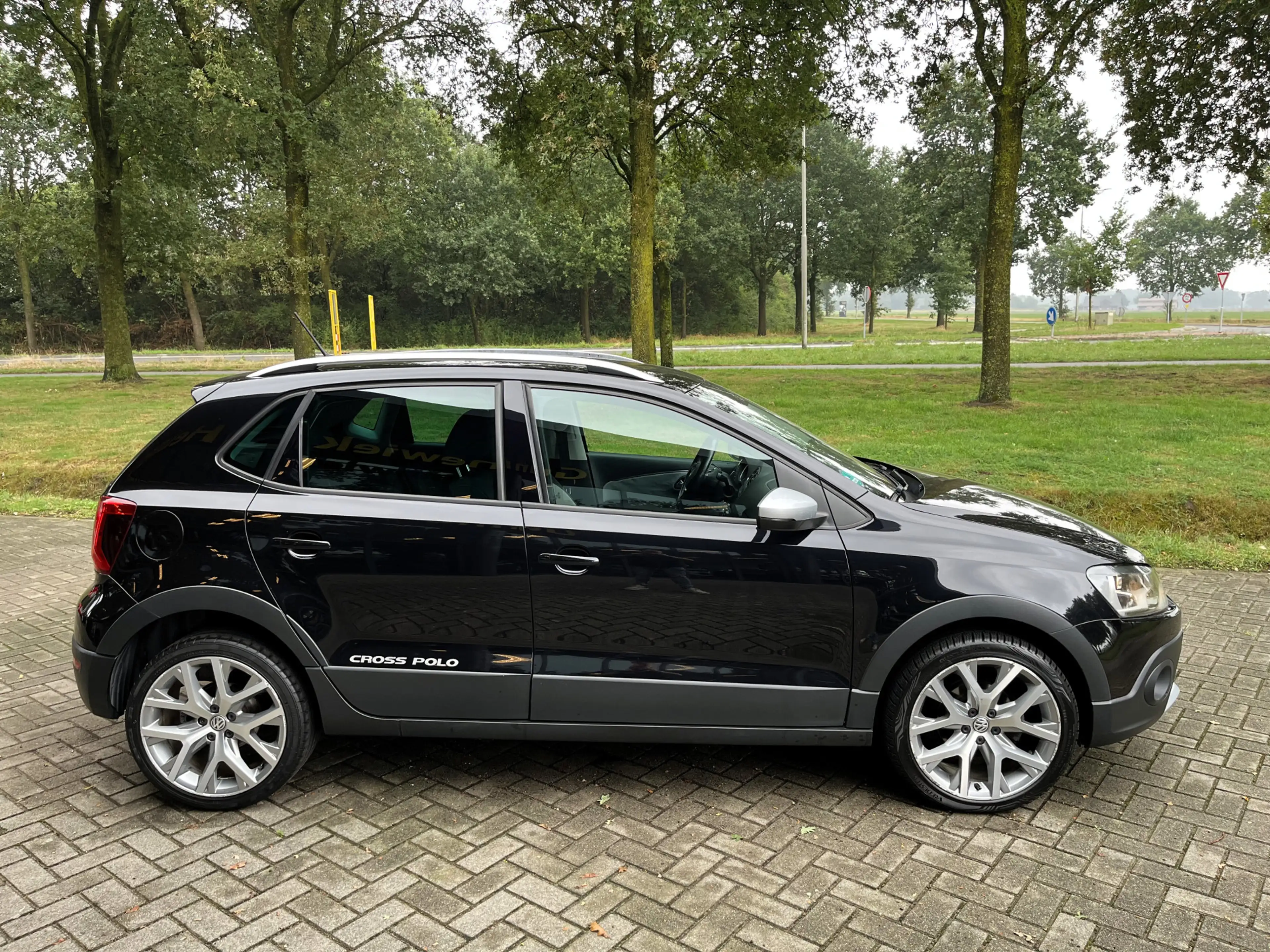 Volkswagen Polo Cross 1.2 TSI | BLUETOOTH | CLIMA | CRUISE | DAB | TREKH — photo 2