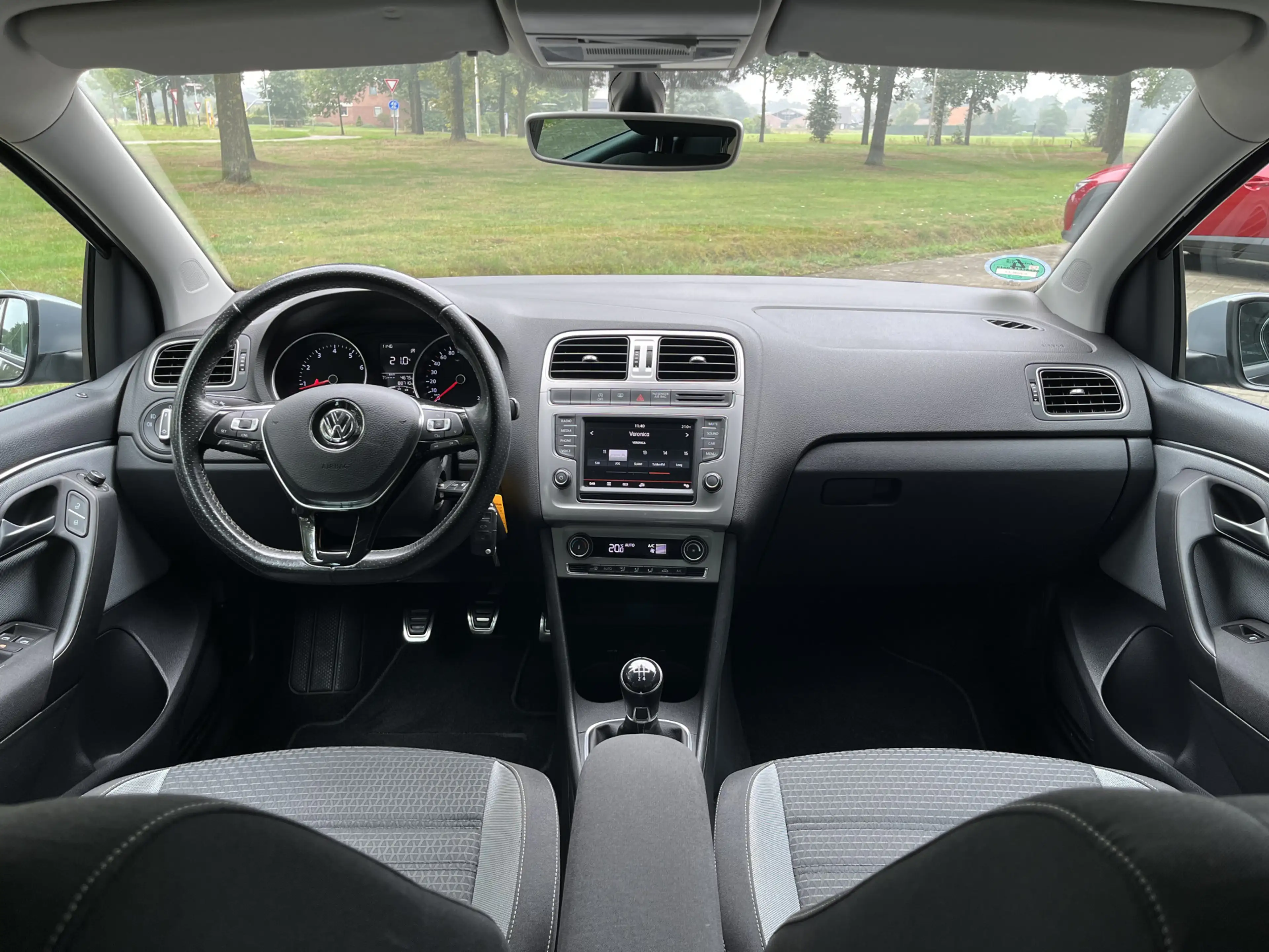 Volkswagen Polo Cross 1.2 TSI | BLUETOOTH | CLIMA | CRUISE | DAB | TREKH — photo 23