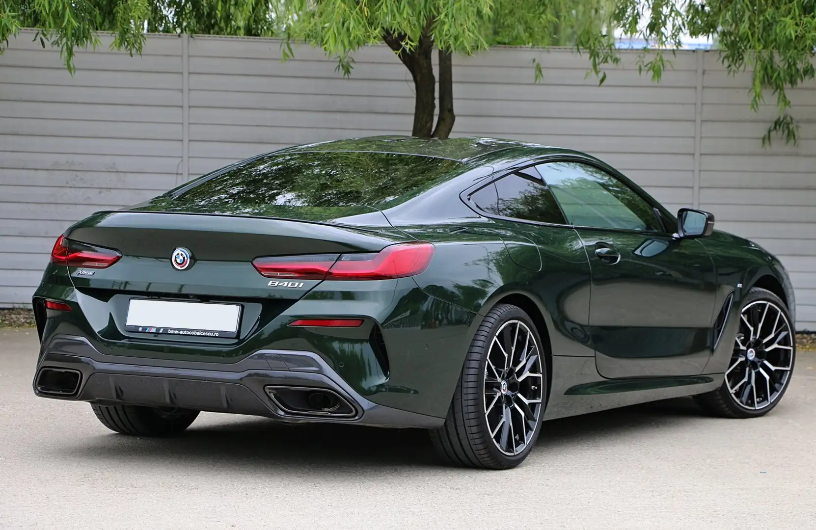BMW 840 i xDrive FACELIFT / VOLL / M SPORT PRO / CARBON Zelená - 2