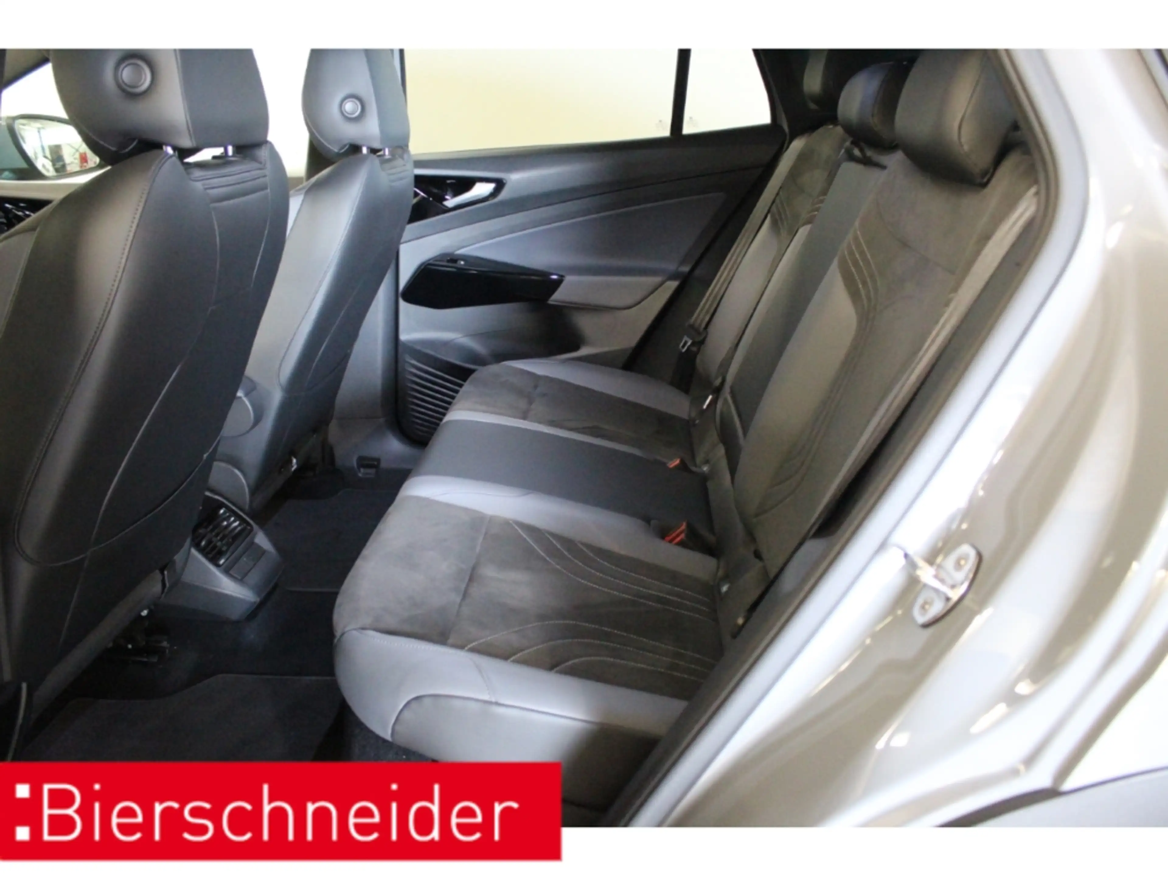 Volkswagen ID.5 Pro Perf. 21 MATRIX AHK KAMERA WäPu — photo 12
